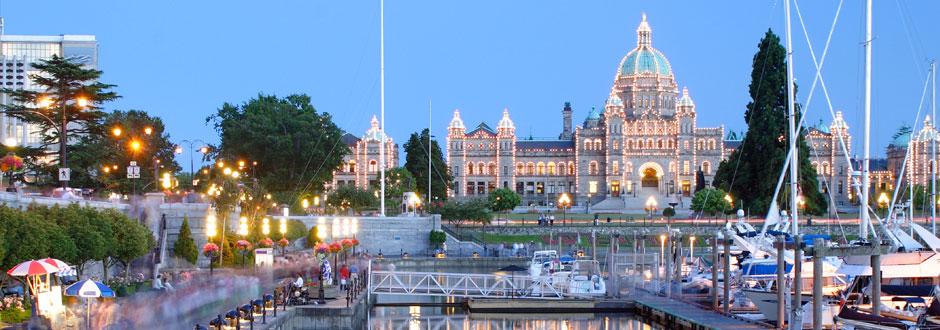 Steps to Victoria's Inner Harbour & Downtown